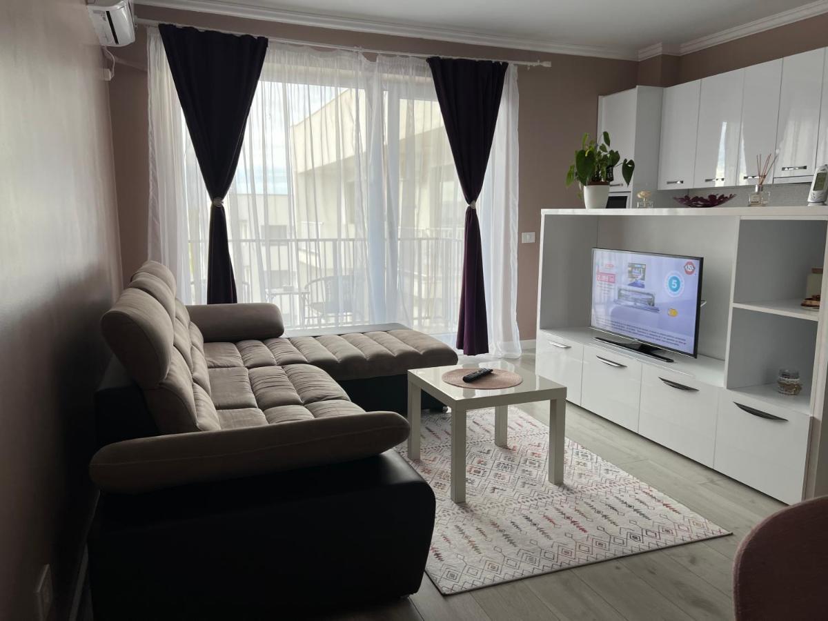 Emma'S Place Oradea Exterior photo